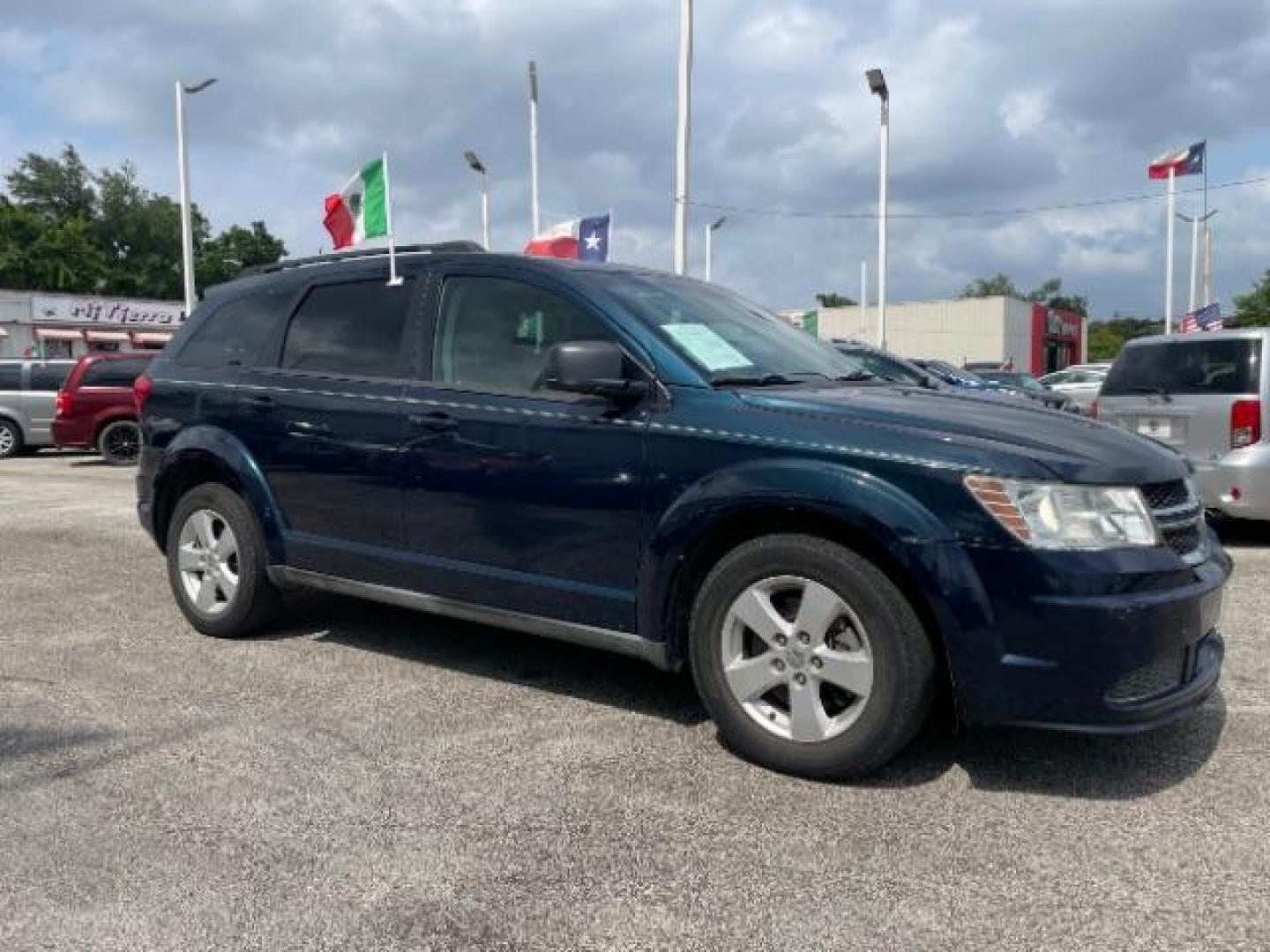 2013 BLUE Dodge Journey SE (3C4PDCAB1DT) with an 2.4L L4 DOHC 16V engine, 4-Speed Automatic transmission, located at 4545 Spencer Hwy., Pasadena, 77504, (832) 266-1645, 29.666037, -95.173775 - Photo#2