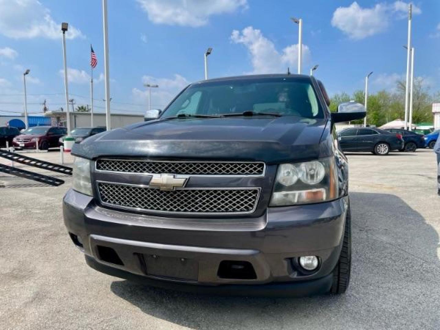 2011 GRAY Chevrolet Tahoe LS 2WD (1GNSCAE09BR) with an 5.3L V8 OHV 16V FFV engine, 6-Speed Automatic transmission, located at 4545 Spencer Hwy., Pasadena, 77504, (832) 266-1645, 29.666037, -95.173775 - Photo#0