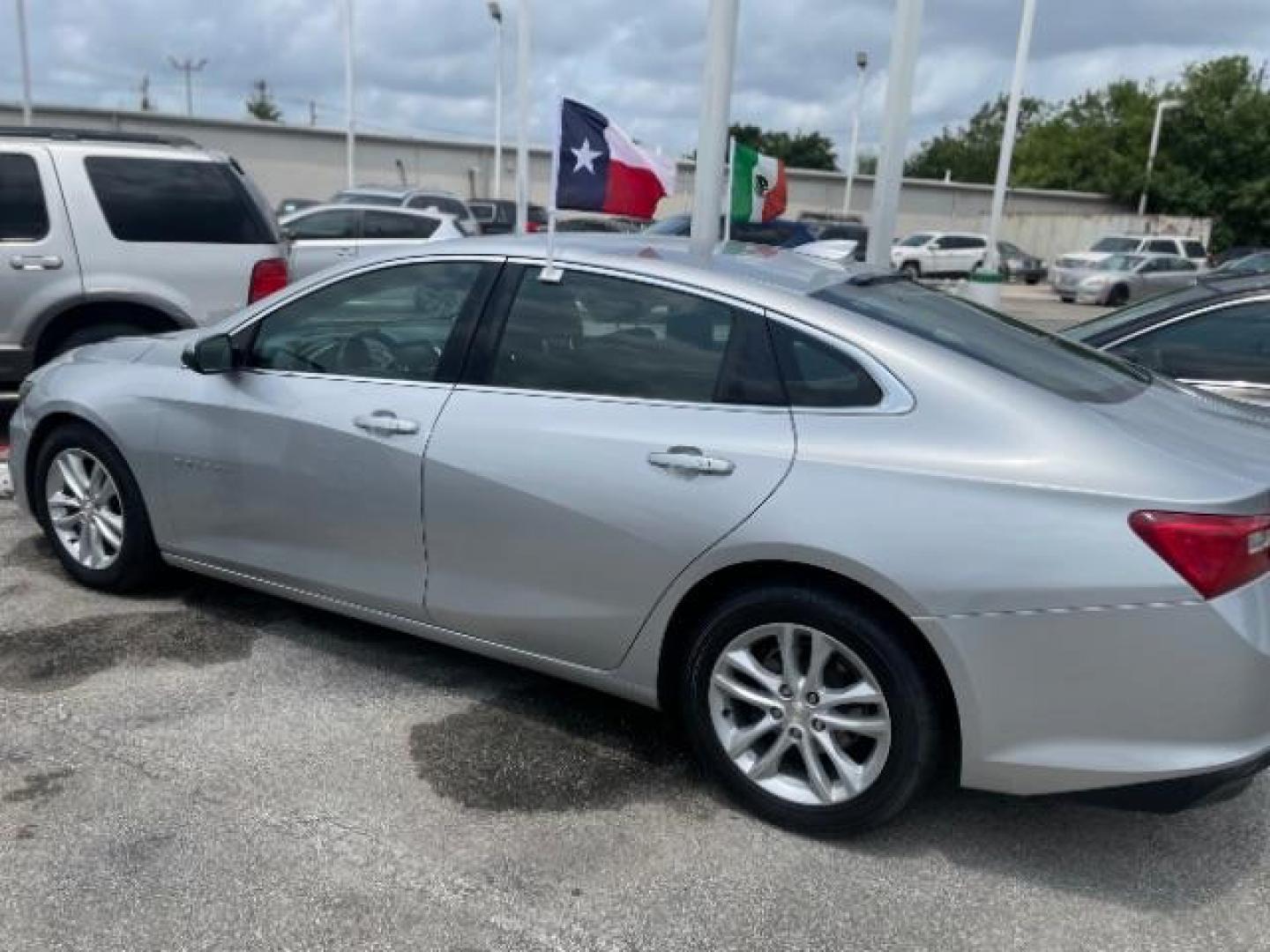 2017 Silver Ice Metallic /Jet Black, leather Chevrolet Malibu 1LT (1G1ZE5ST9HF) with an 1.5L L4 DOHC 16V engine, 6-Speed Automatic transmission, located at 4545 Spencer Hwy., Pasadena, 77504, (832) 266-1645, 29.666037, -95.173775 - Photo#3