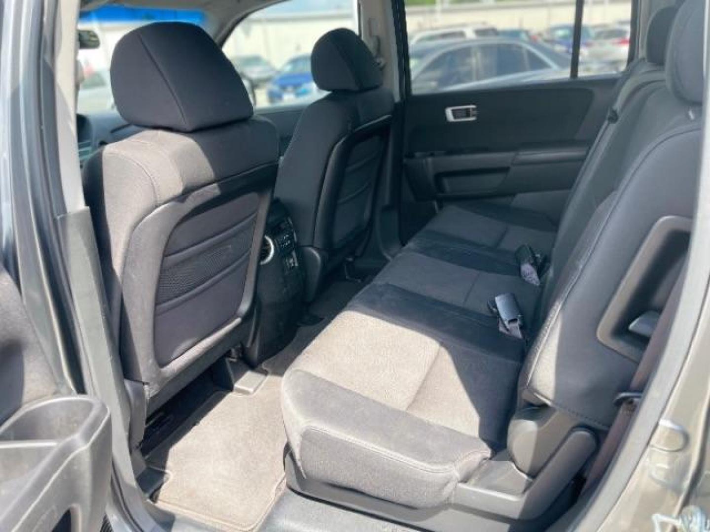 2009 Sterling Gray Metallic Honda Pilot LX 2WD (5FNYF38249B) with an 3.5L V6 SOHC 24V engine, 5-Speed Automatic transmission, located at 4545 Spencer Hwy., Pasadena, 77504, (832) 266-1645, 29.666037, -95.173775 - Photo#6