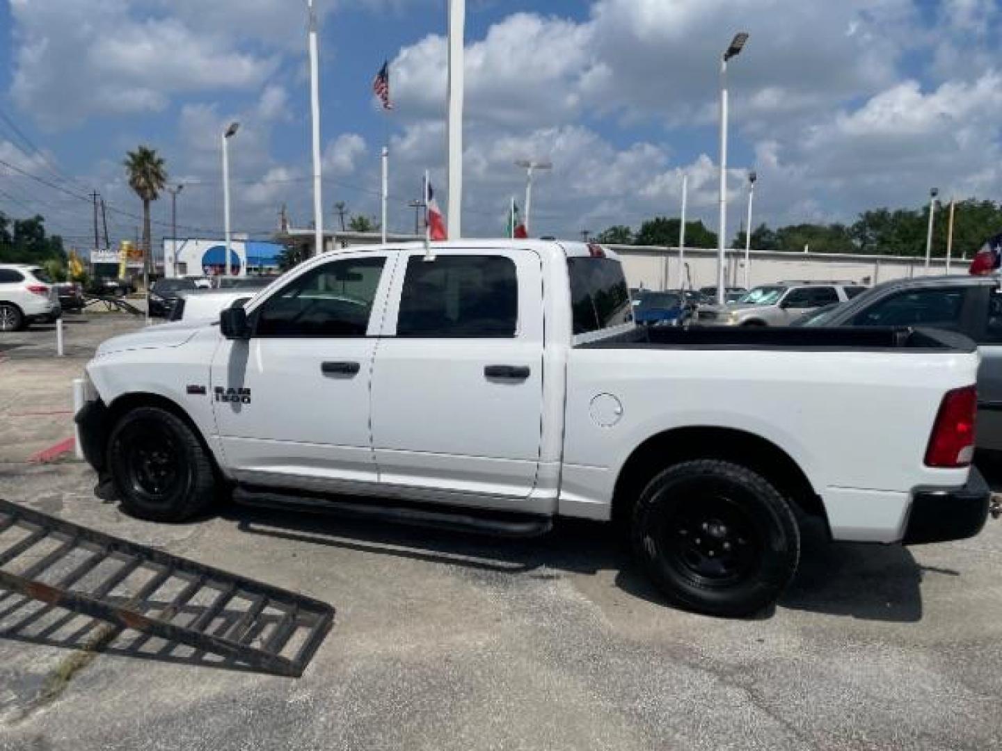 2017 Bright White Clear Coat /Black/Diesel Gray, cloth RAM 1500 Tradesman Crew Cab SWB 2WD (1C6RR6KT5HS) with an 5.7L V8 OHV 16V engine, 8-Speed Automatic transmission, located at 4545 Spencer Hwy., Pasadena, 77504, (832) 266-1645, 29.666037, -95.173775 - Photo#1