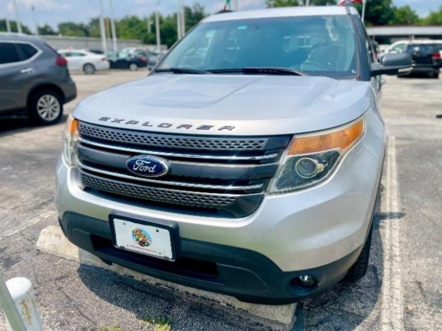 2015 Ingot Silver Metallic Ford Explorer XLT FWD (1FM5K7D80FG) with an 3.5L V6 DOHC 24V engine, 6-Speed Automatic transmission, located at 4545 Spencer Hwy., Pasadena, 77504, (832) 266-1645, 29.666037, -95.173775 - Photo#0