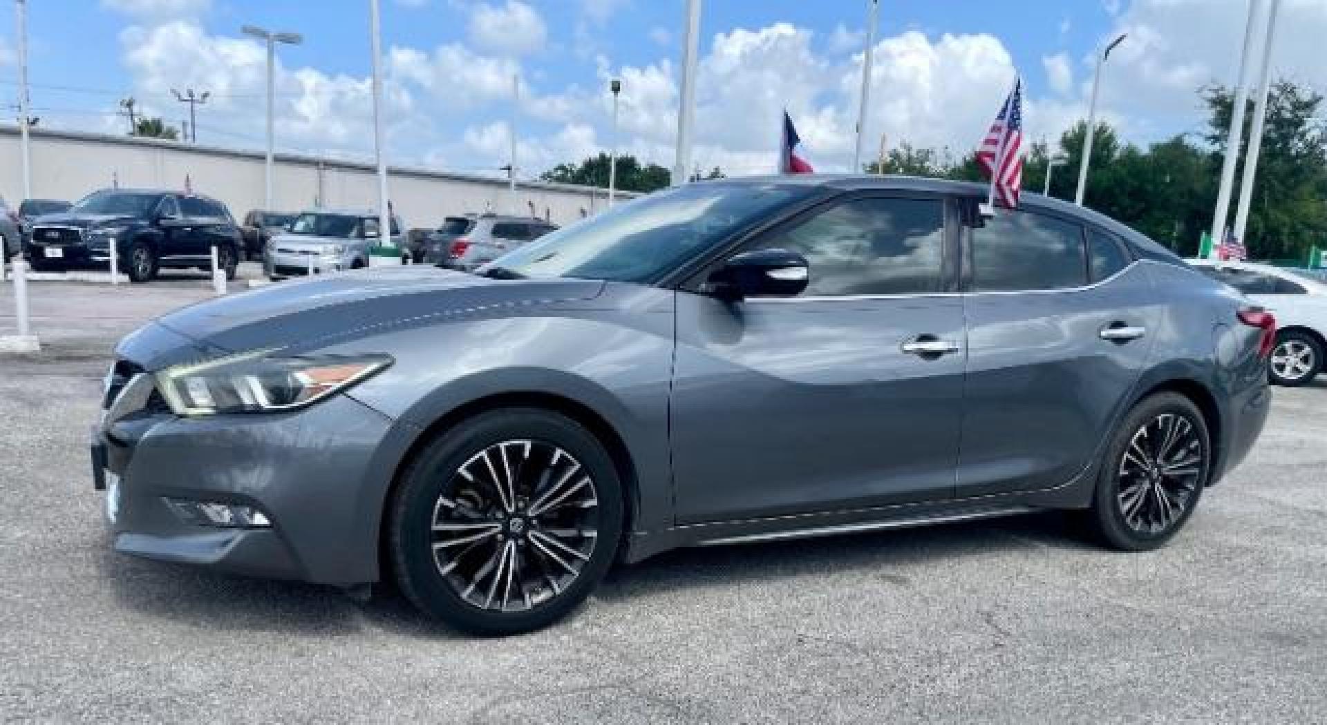 2016 GRAY Nissan Maxima 3.5 SV (1N4AA6AP1GC) with an 3.5L V6 DOHC 24V engine, Continuously Variable Transmission transmission, located at 4545 Spencer Hwy., Pasadena, 77504, (832) 266-1645, 29.666037, -95.173775 - Photo#1