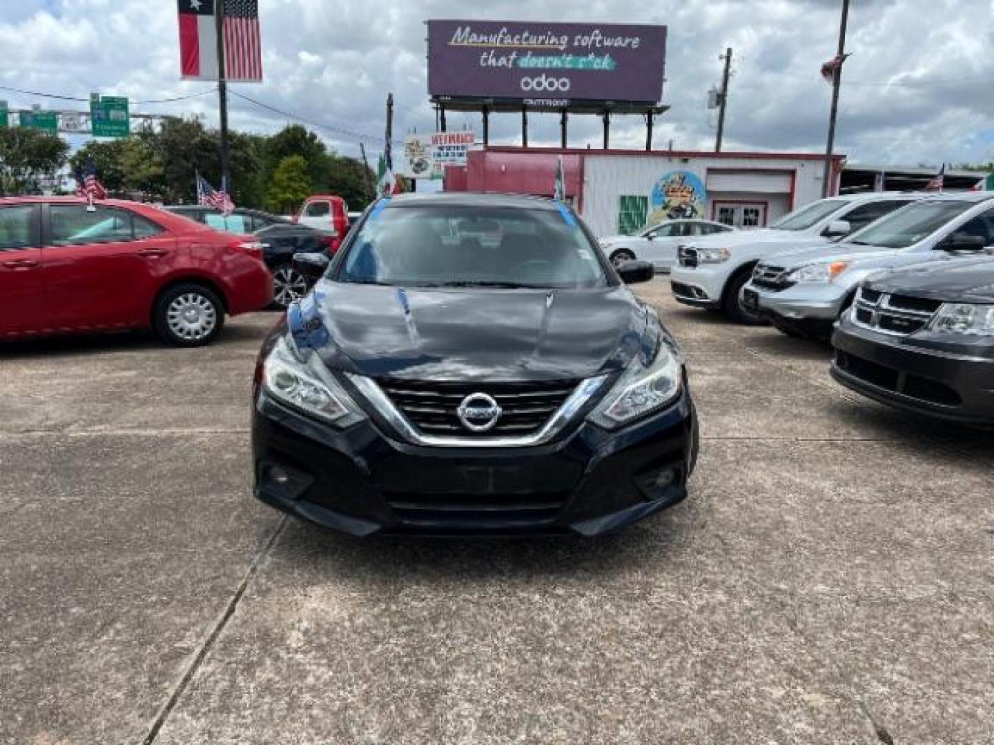 2018 Super Black /Charcoal, cloth Nissan Altima 2.5 SV (1N4AL3AP0JC) with an 2.5L L4 DOHC 16V engine, Continuously Variable Transmission transmission, located at 7935 Gulf Freeway, Houston, 77017, (832) 266-1645, 29.684393, -95.275665 - Photo#1