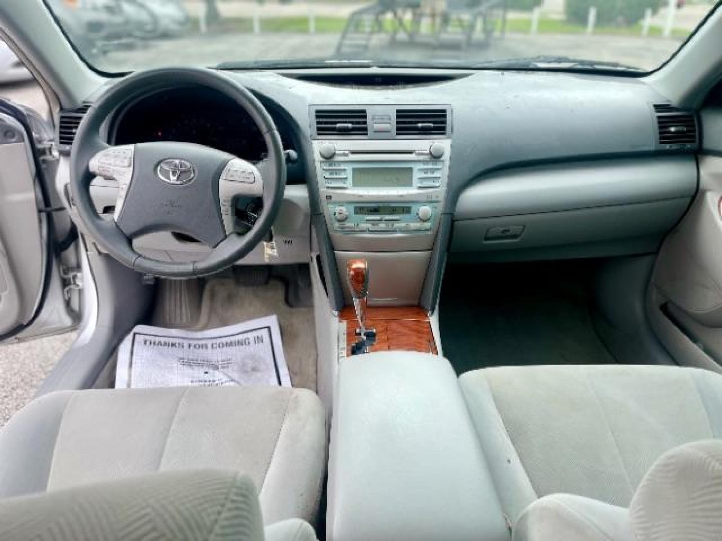 2009 Magnetic Gray /Ash Cloth Interior Toyota Camry XLE 5-Spd AT (4T1BE46K89U) with an 2.4L L4 DOHC 16V engine, 5-Speed Automatic transmission, located at 4545 Spencer Hwy., Pasadena, 77504, (832) 266-1645, 29.666037, -95.173775 - Photo#6