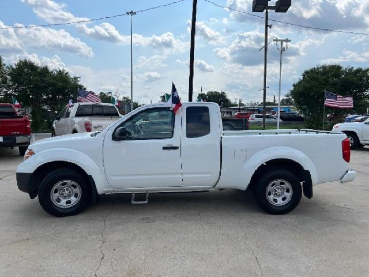 2019 Glacier White Nissan Frontier S King Cab I4 5AT 2WD (1N6BD0CT4KN) with an 2.5L L4 DOHC 16V engine, 5-Speed Automatic transmission, located at 7935 Gulf Freeway, Houston, 77017, (832) 266-1645, 29.684393, -95.275665 - Photo#3