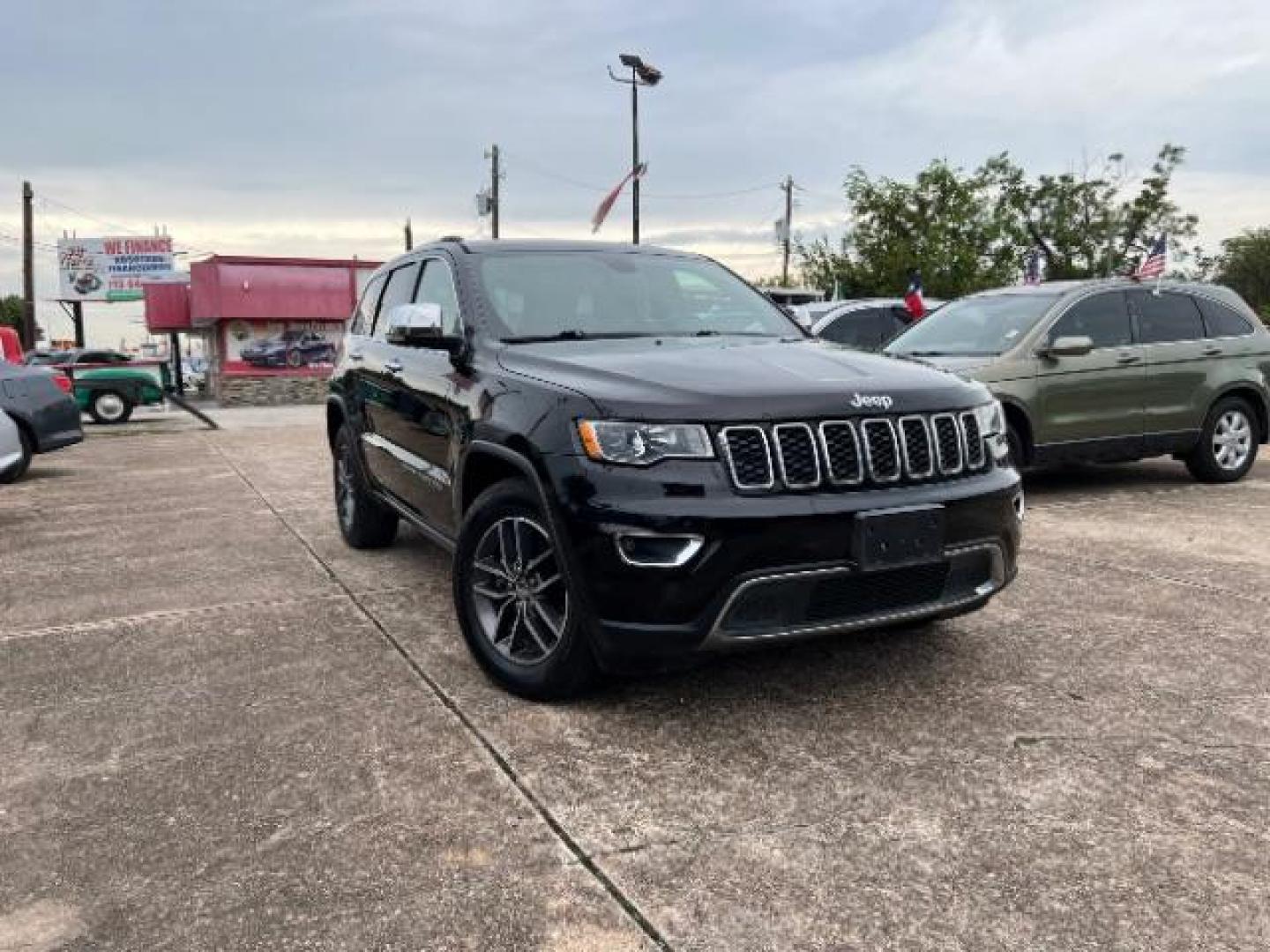 2017 Diamond Black Crystal Pearl Coat Jeep Grand Cherokee Limited 2WD (1C4RJEBG2HC) with an 3.6L V6 DOHC 24V engine, 8-Speed Automatic transmission, located at 7935 Gulf Freeway, Houston, 77017, (832) 266-1645, 29.684393, -95.275665 - Photo#0