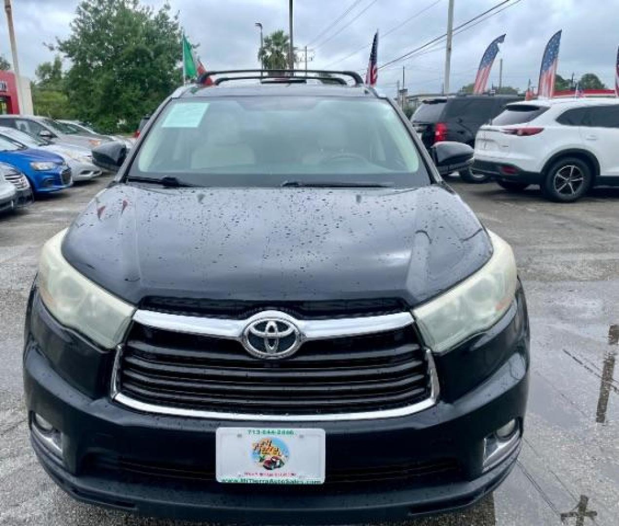 2015 Attitude Black Metallic Toyota Highlander Limited FWD V6 (5TDYKRFH4FS) with an 3.5L V6 DOHC 24V engine, 6-Speed Automatic transmission, located at 4545 Spencer Hwy., Pasadena, 77504, (832) 266-1645, 29.666037, -95.173775 - Photo#0