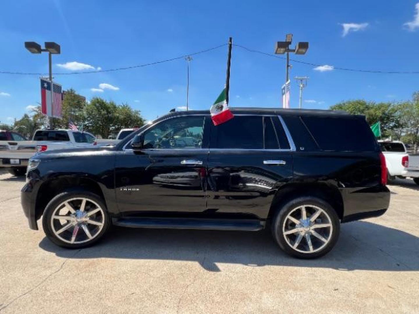 2016 Black Chevrolet Tahoe LT 2WD (1GNSCBKC0GR) with an 5.3L V8 OHV 16V engine, 6-Speed Automatic transmission, located at 7935 Gulf Freeway, Houston, 77017, (832) 266-1645, 29.684393, -95.275665 - Photo#3