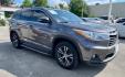 2016 Predawn Gray Mica Toyota Highlander XLE AWD V6 (5TDJKRFH9GS) with an 3.5L V6 DOHC 24V engine, 6-Speed Automatic transmission, located at 4545 Spencer Hwy., Pasadena, 77504, (832) 266-1645, 29.666037, -95.173775 - Photo#3