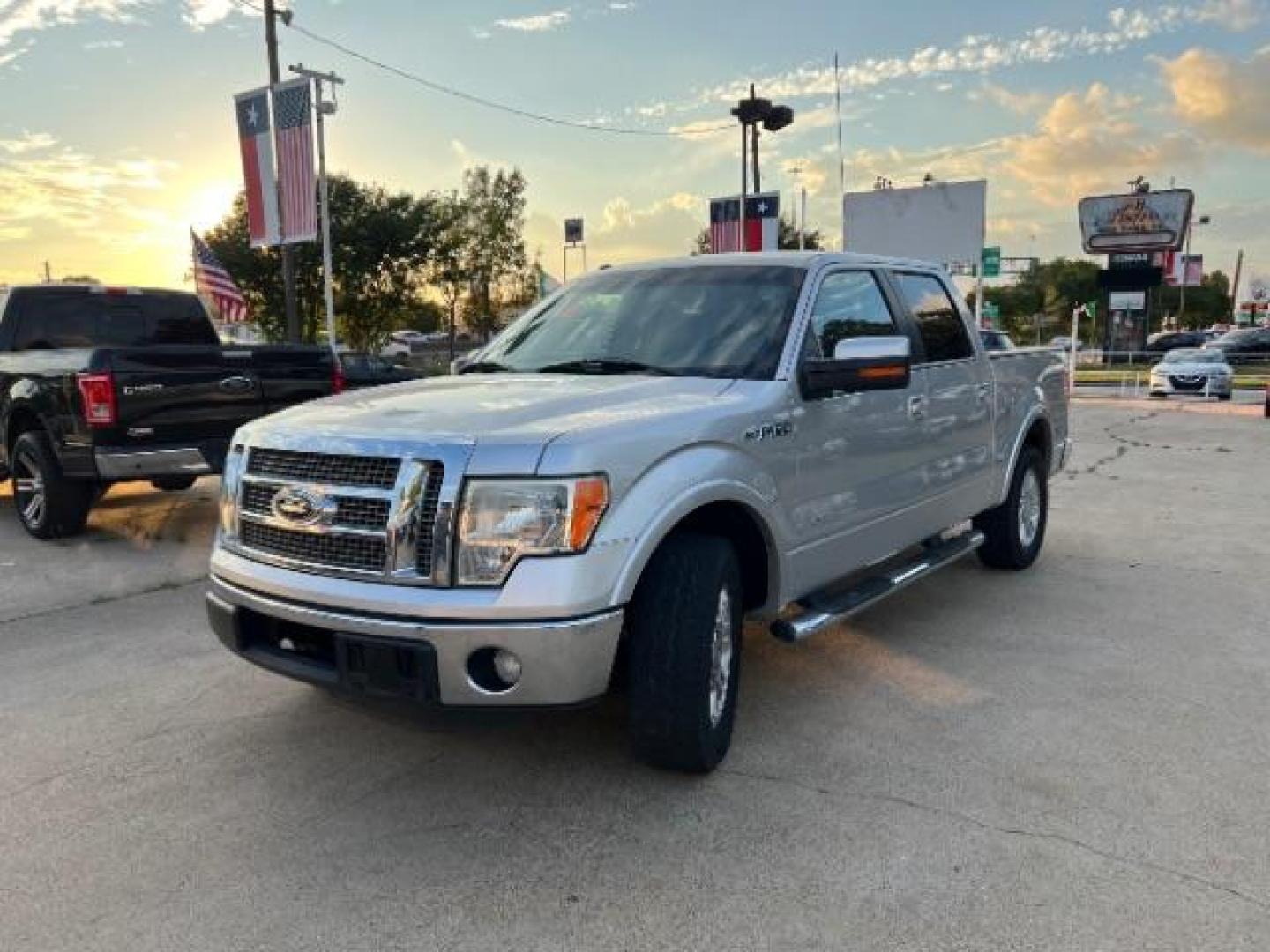 2012 Ingot Silver Metallic Ford F-150 Lariat SuperCrew 5.5-ft. Bed 2WD (1FTFW1CT3CF) with an 3.5L V6 TURBO engine, 6-Speed Automatic transmission, located at 7935 Gulf Freeway, Houston, 77017, (832) 266-1645, 29.684393, -95.275665 - Photo#2