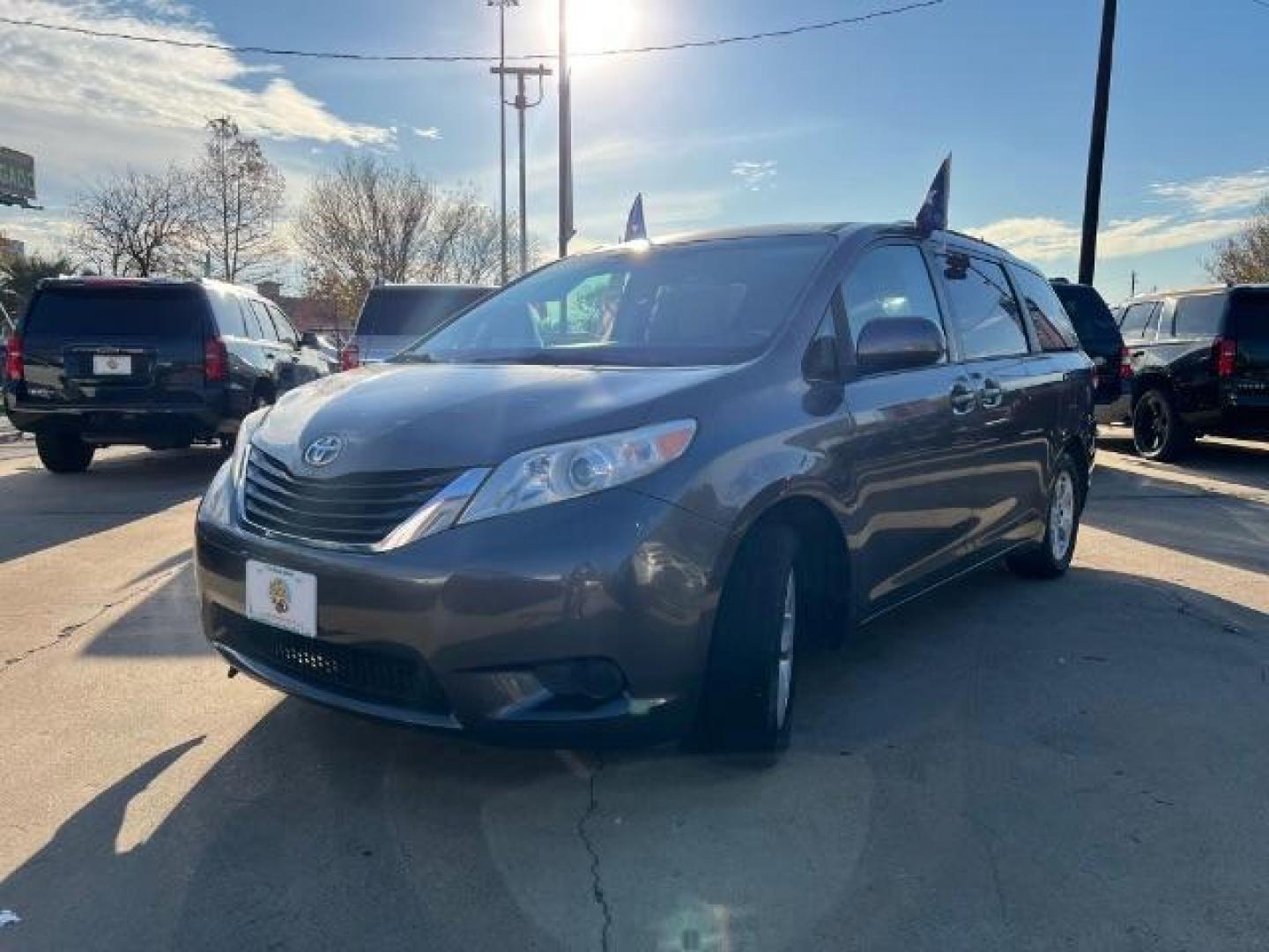 2014 Predawn Gray Mica Toyota Sienna LE Minivan 4D (5TDKK3DC8ES) with an 3.5 engine, Automatic transmission, located at 7935 Gulf Freeway, Houston, 77017, (832) 266-1645, 29.684393, -95.275665 - Photo#2