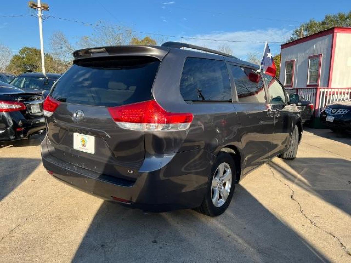 2014 Predawn Gray Mica Toyota Sienna LE Minivan 4D (5TDKK3DC8ES) with an 3.5 engine, Automatic transmission, located at 7935 Gulf Freeway, Houston, 77017, (832) 266-1645, 29.684393, -95.275665 - Photo#6