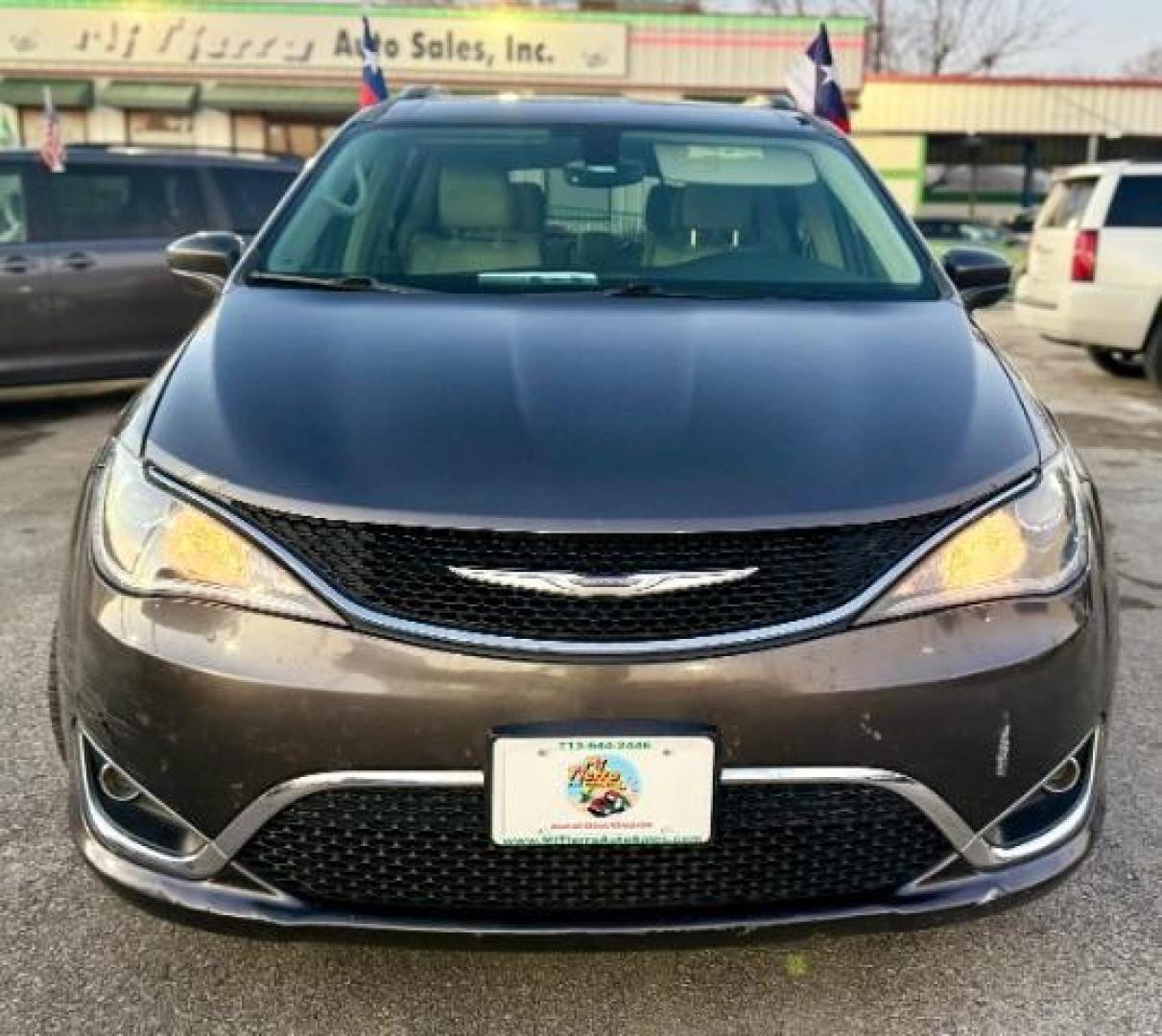 2017 Gray /Beige/Black Chrysler Pacifica Touring-L Plus (2C4RC1EG8HR) with an 3.6L V6 engine, Automatic transmission, located at 4545 Spencer Hwy., Pasadena, 77504, (832) 266-1645, 29.666037, -95.173775 - Photo#1