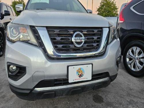 2019 Nissan Pathfinder SV